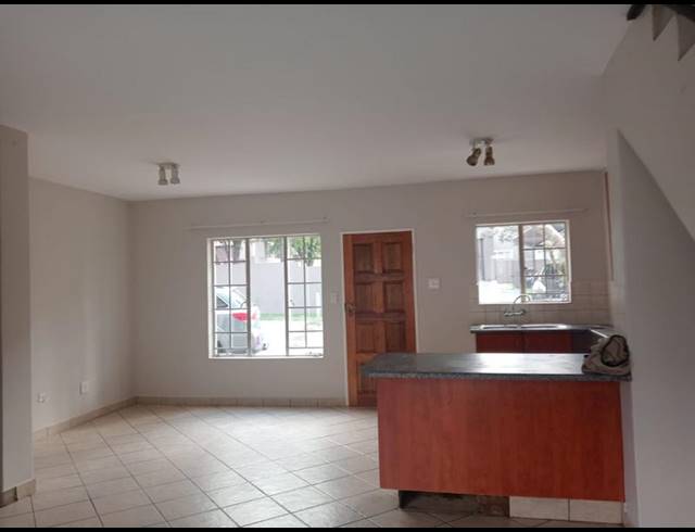 2 BEDROOM TOWNHOUSE FOR SALE IN HALFWAY GARDENS